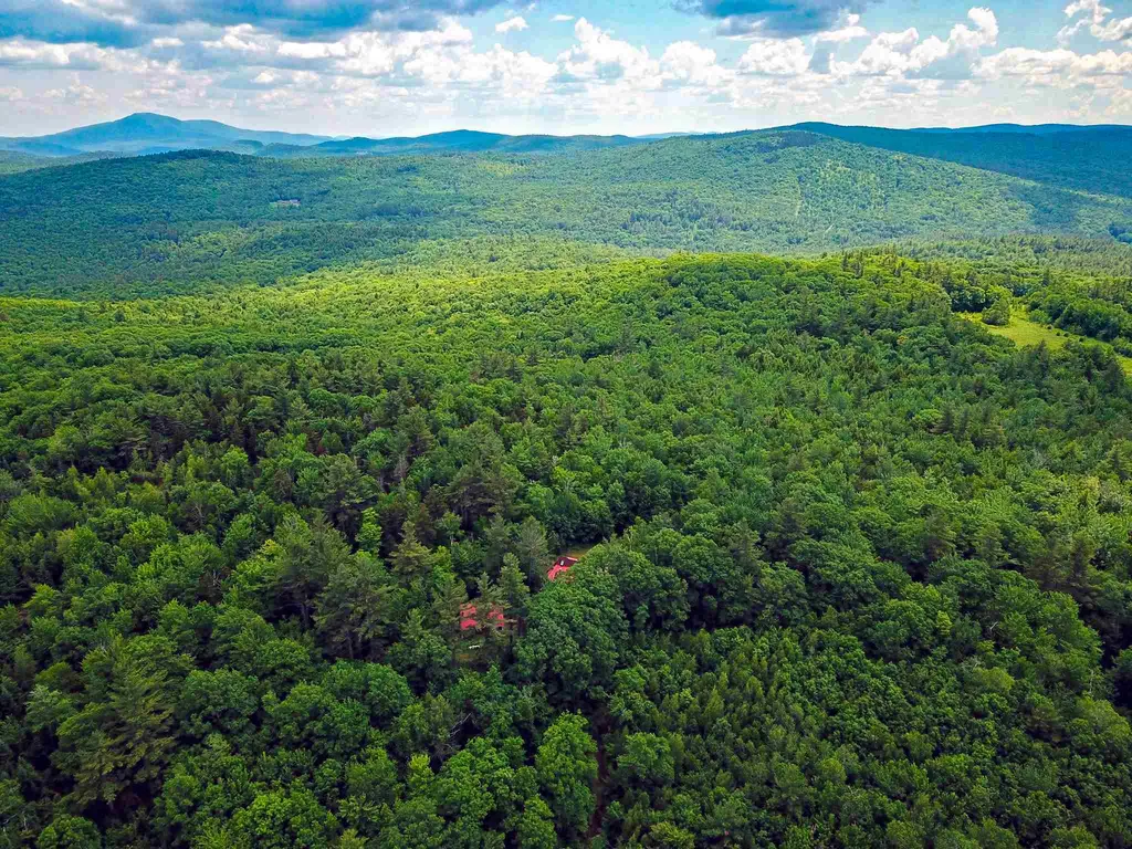 185 Sargent Hill Road Grafton NH 03240