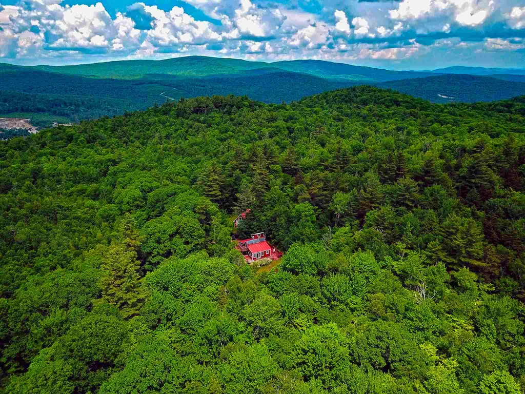 185 Sargent Hill Road Grafton NH 03240