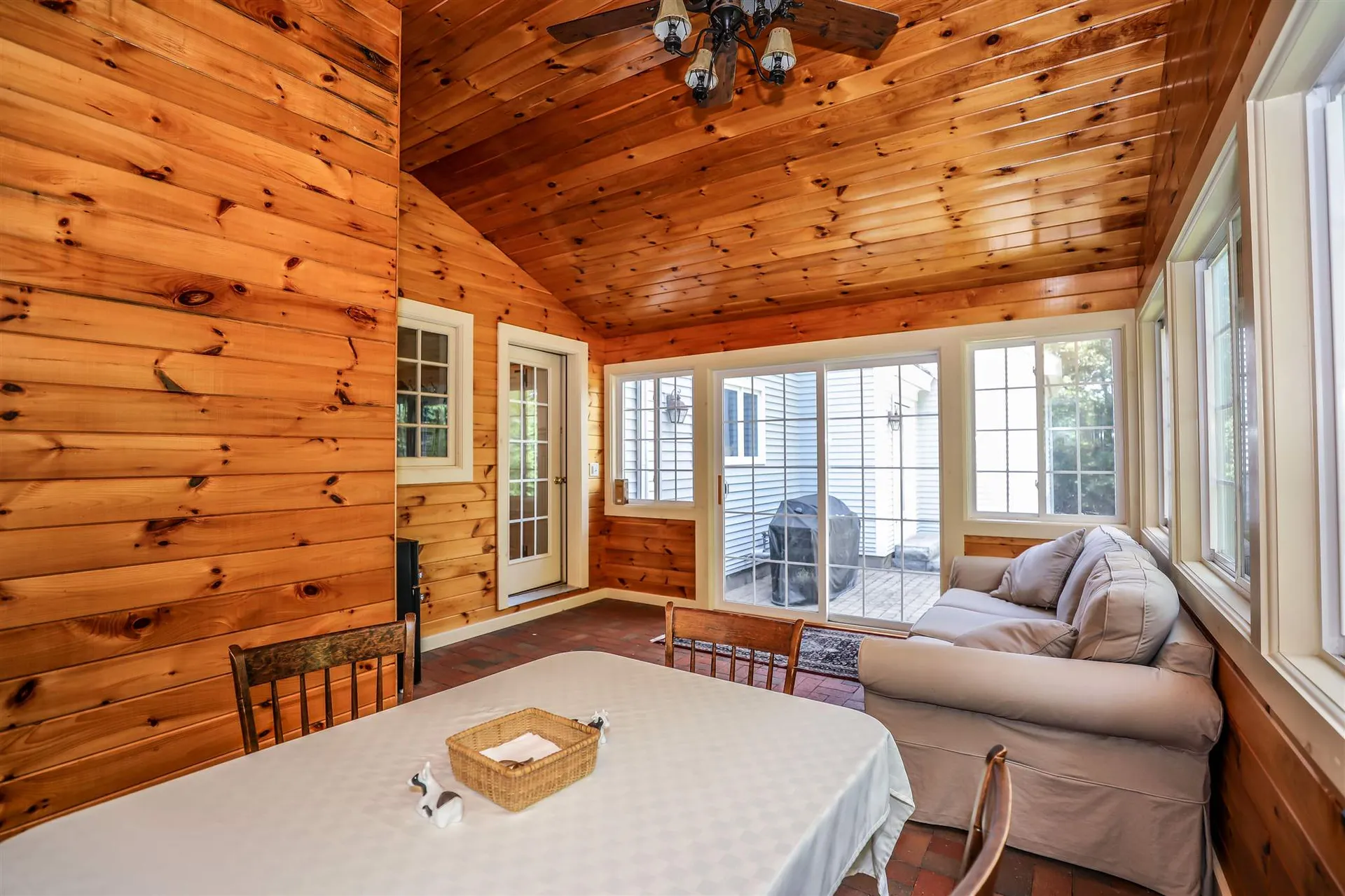 128 Carriage Road New Boston NH 03070