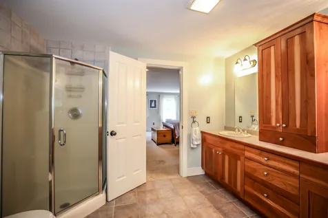 128 Carriage Road New Boston NH 03070