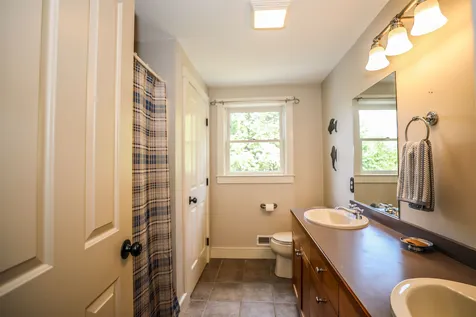 128 Carriage Road New Boston NH 03070