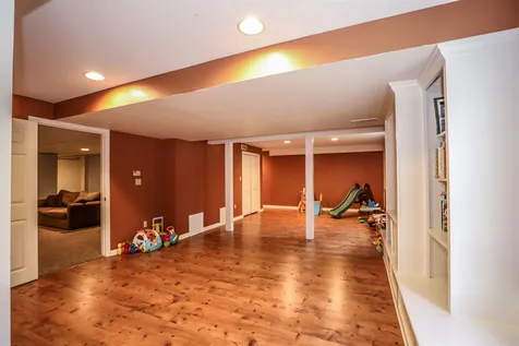 128 Carriage Road New Boston NH 03070
