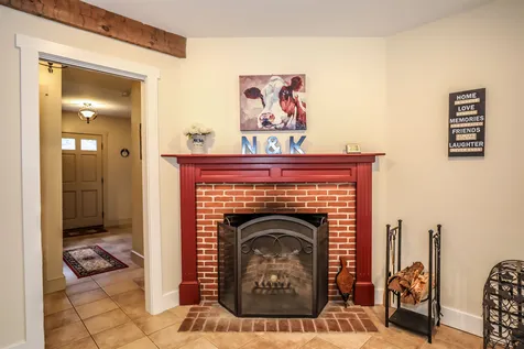 128 Carriage Road New Boston NH 03070