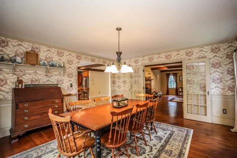 128 Carriage Road New Boston NH 03070