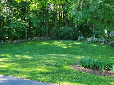 63 Highland Court Chester VT 05143