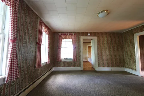 109 Church Street Barnet VT 05821