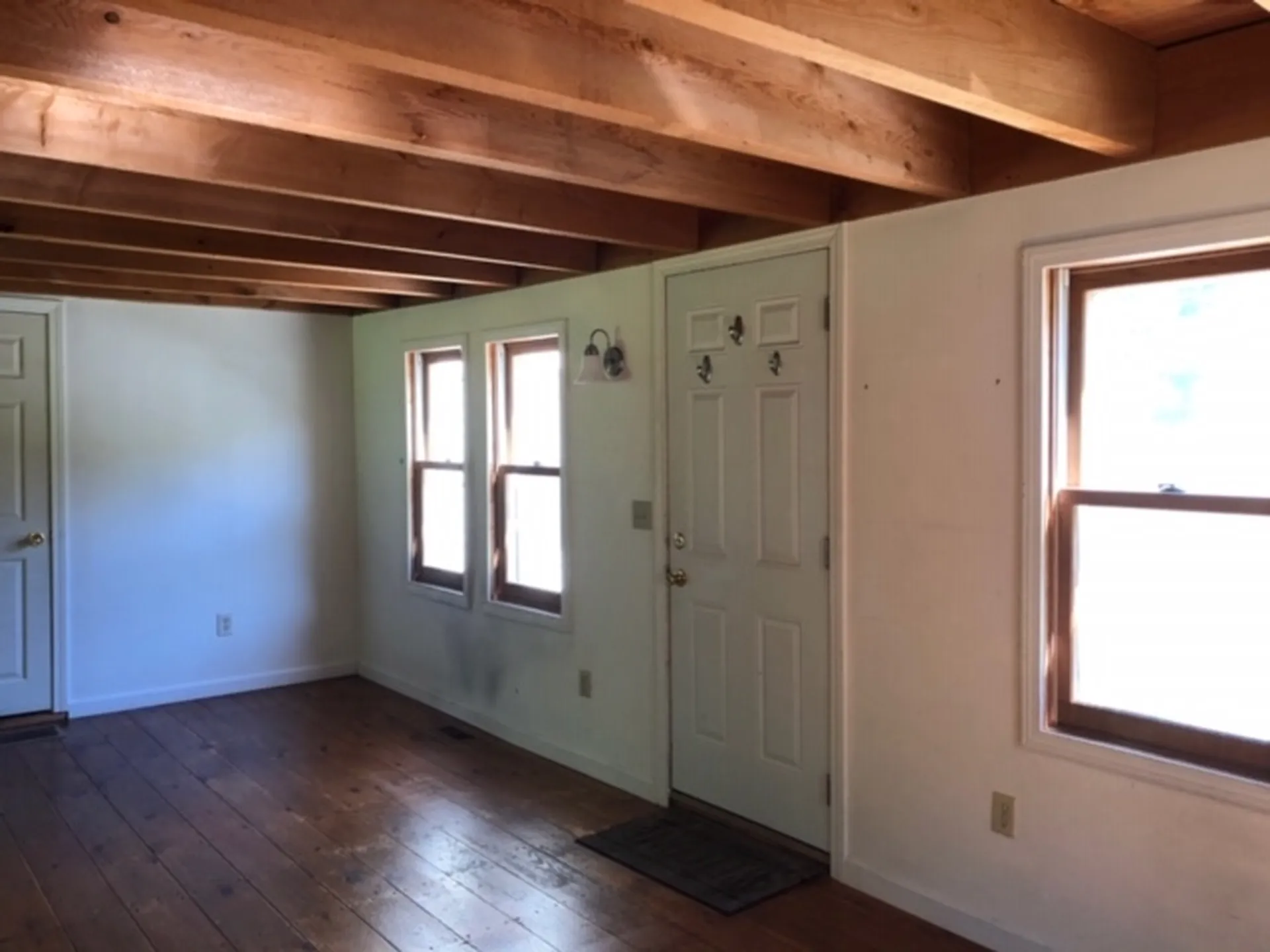 87 Depot Road East Kingston NH 03827