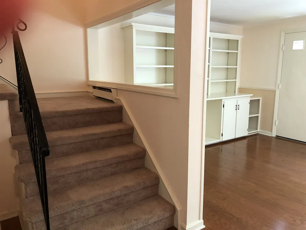 7 Pine Grove Road Exeter NH 03833