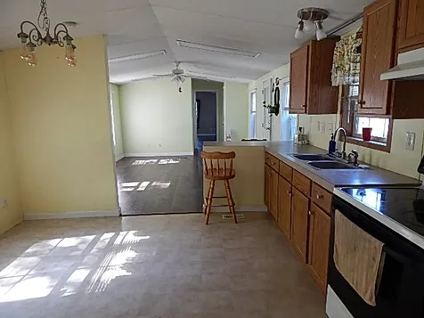28 Quinn Street Tilton NH 03276