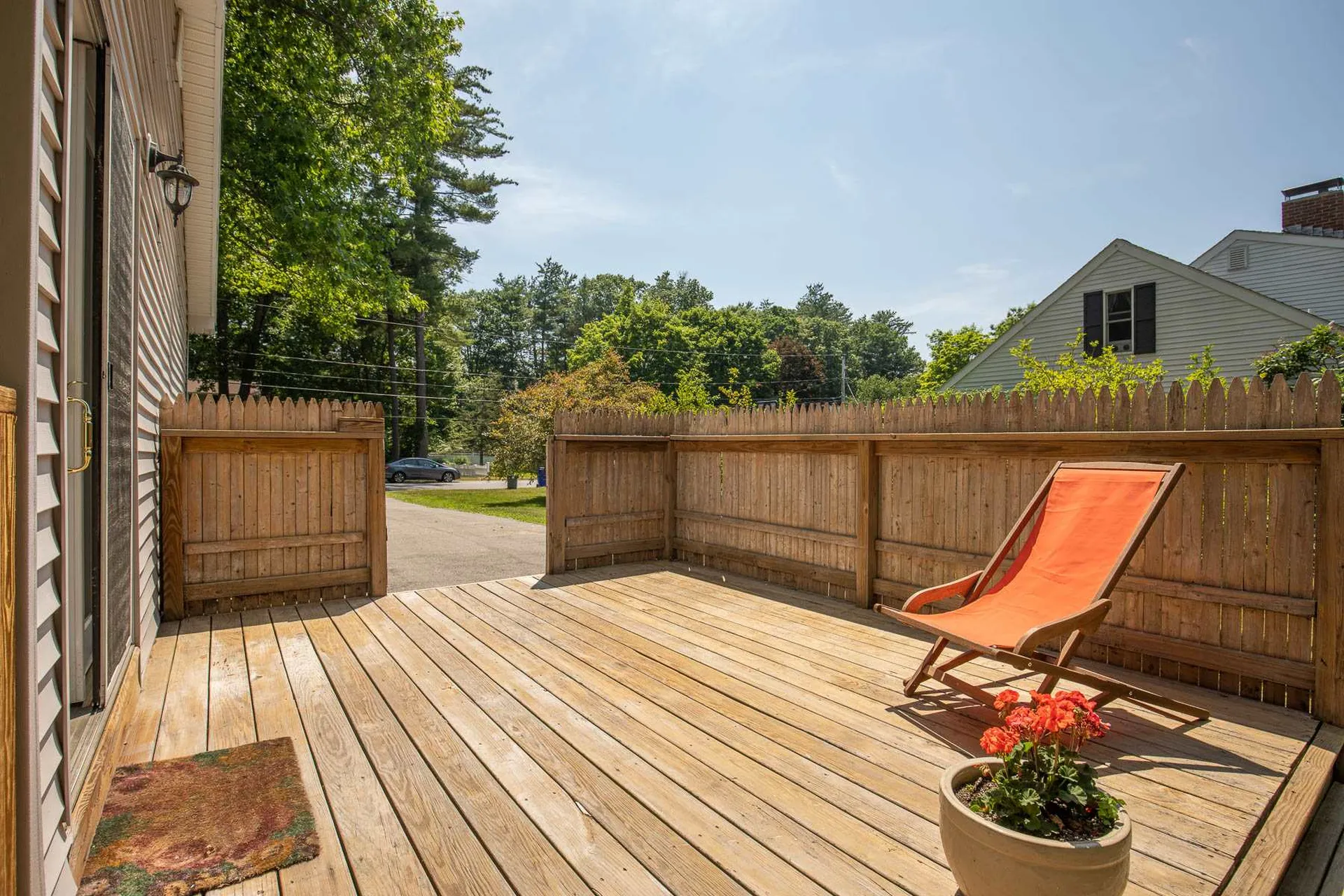 8 Clara Street Exeter NH 03833