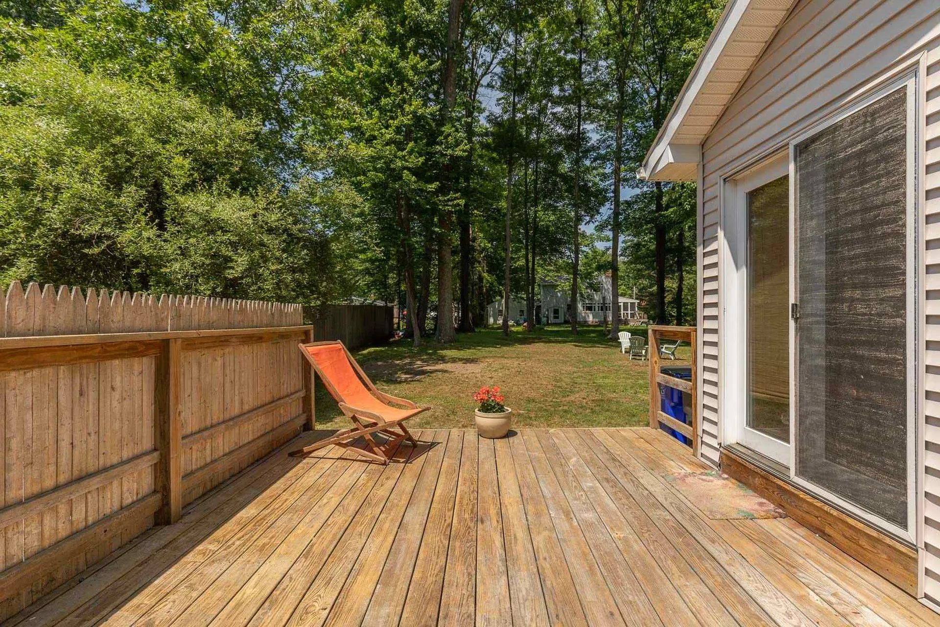 8 Clara Street Exeter NH 03833