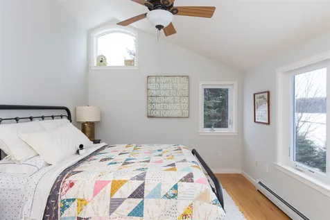 784 Onion Point Road Peacham VT 05862