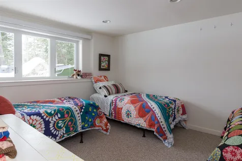 784 Onion Point Road Peacham VT 05862
