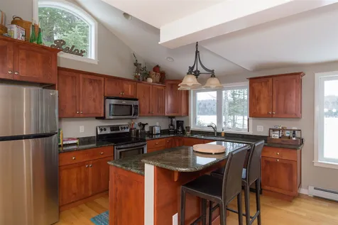784 Onion Point Road Peacham VT 05862