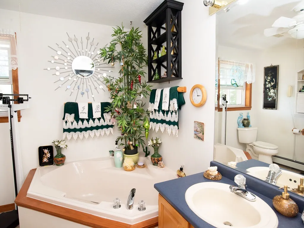 260 Saint James Avenue Milton NH 03851