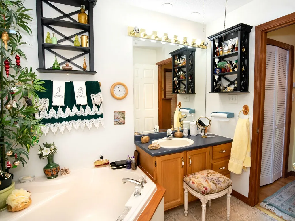 260 Saint James Avenue Milton NH 03851