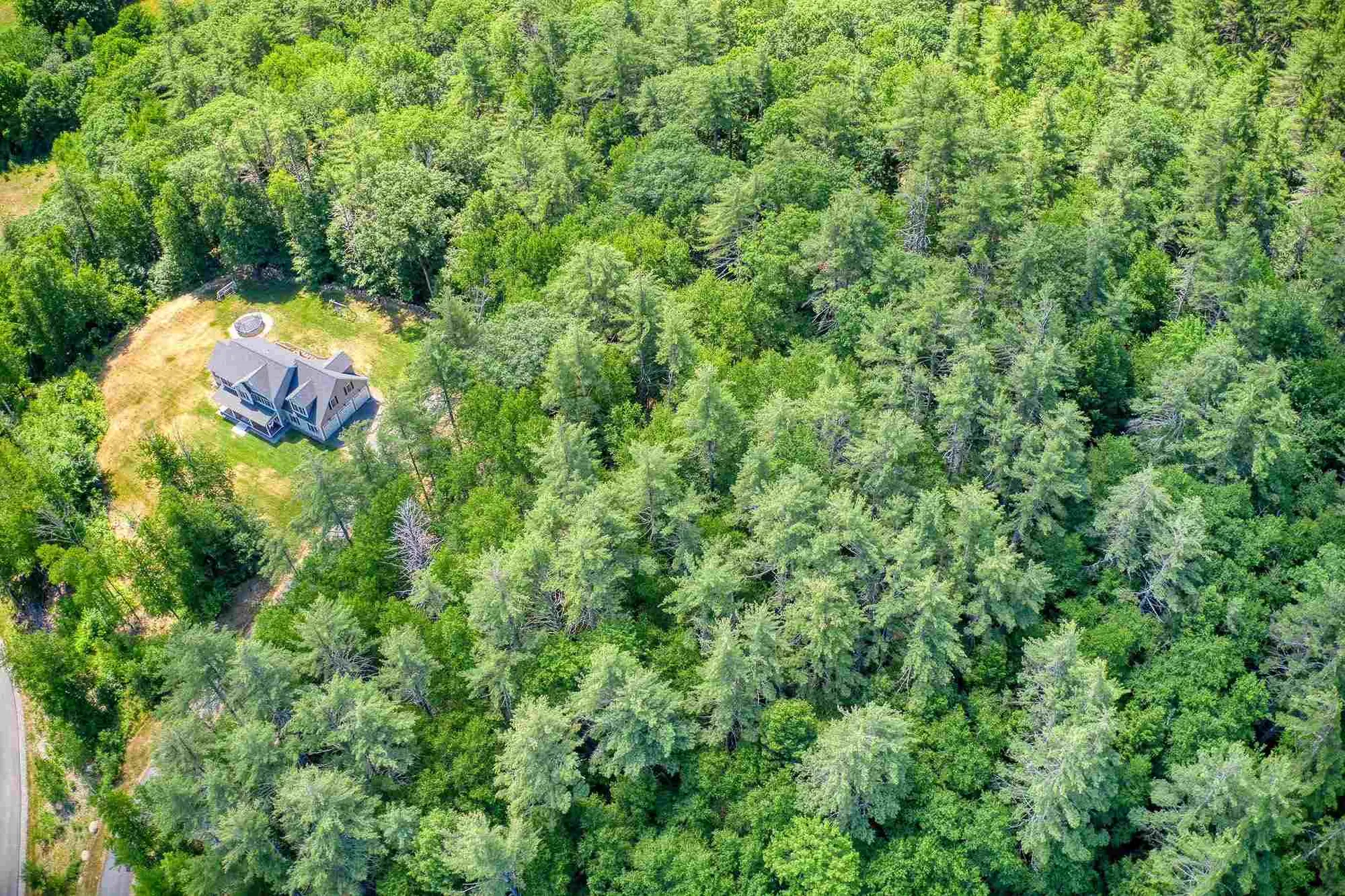 25 Christian Farm Drive New Boston NH 03070
