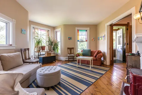 27 Slayton Terrace Woodstock VT 05091