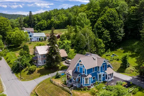 27 Slayton Terrace Woodstock VT 05091