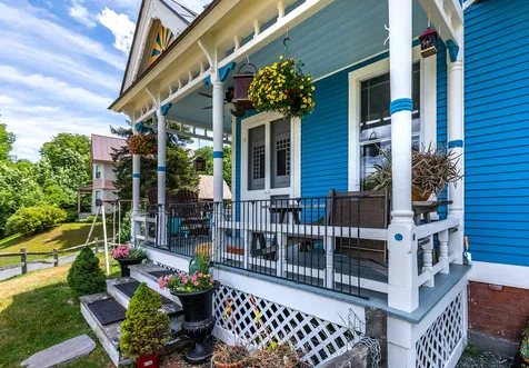 27 Slayton Terrace Woodstock VT 05091