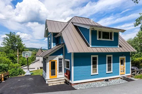 27 Slayton Terrace Woodstock VT 05091