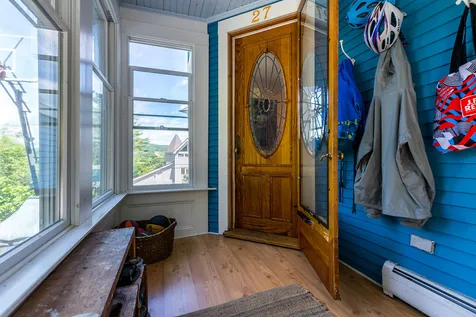 27 Slayton Terrace Woodstock VT 05091