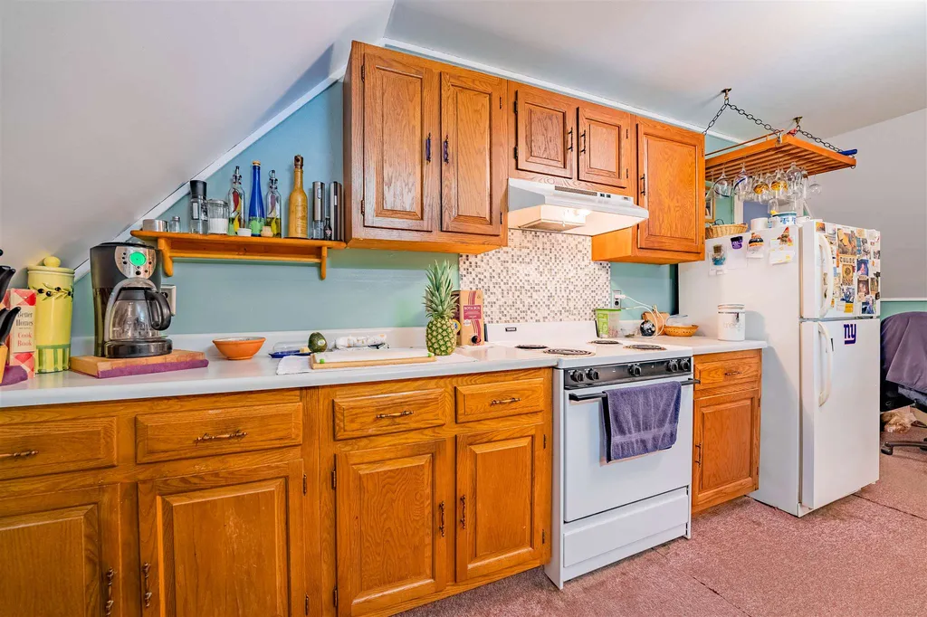 31-33 School Street Milton VT 05468