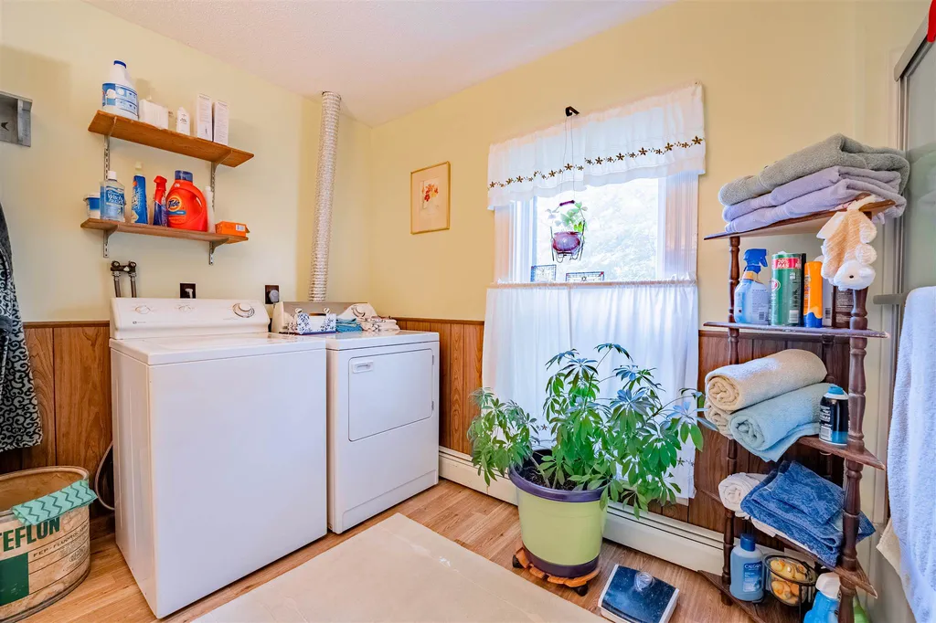 31-33 School Street Milton VT 05468