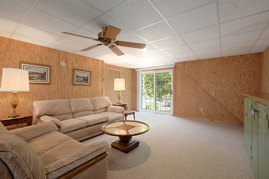 104 Minge Cove Road Alton NH 03809