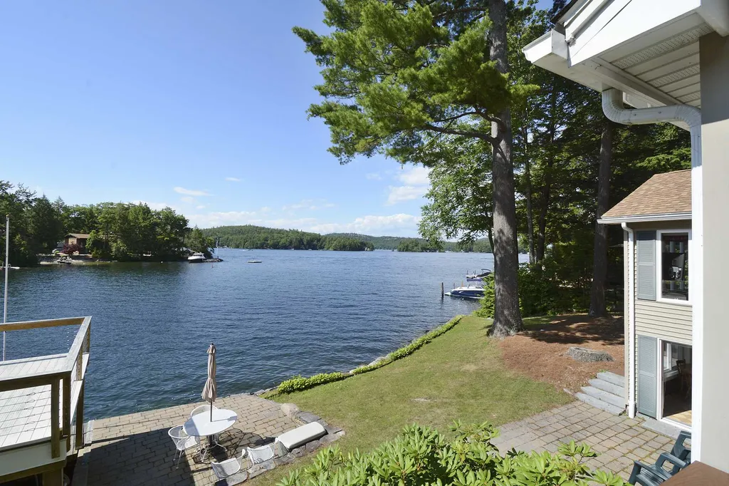 104 Minge Cove Road Alton NH 03809