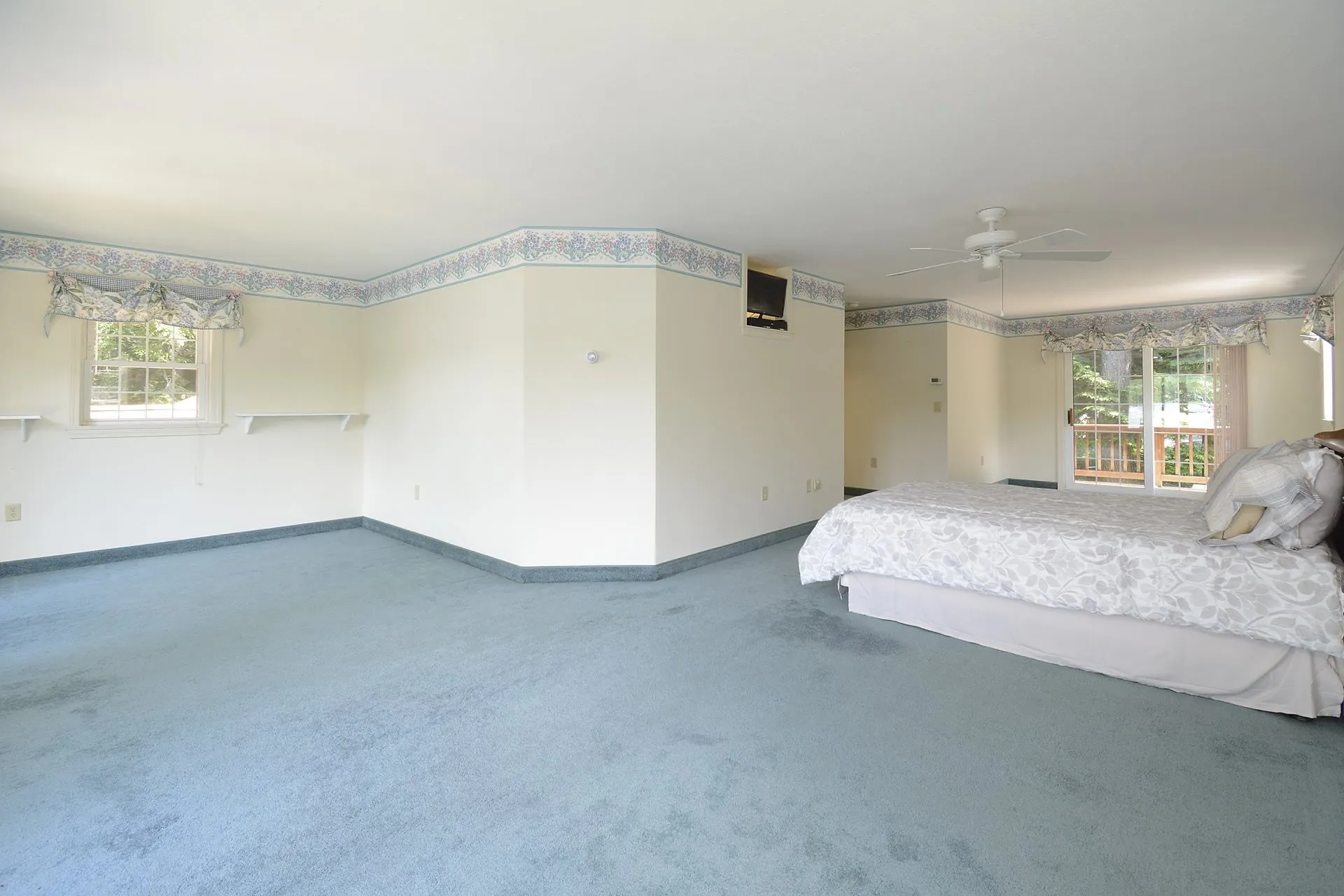 104 Minge Cove Road Alton NH 03809