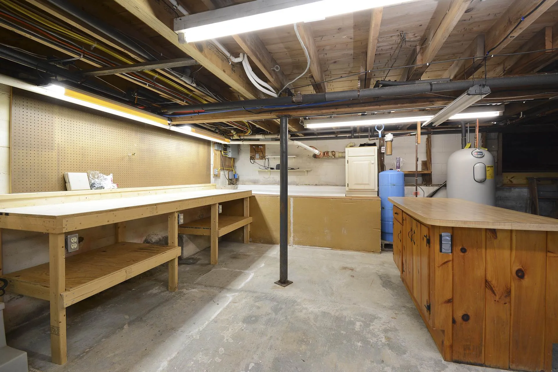 104 Minge Cove Road Alton NH 03809