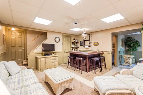 8 Jiminy Drive Wolfeboro NH 03894