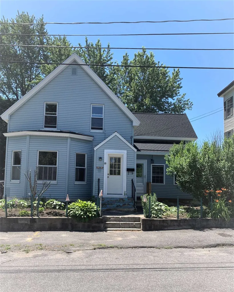 121 Rosedale Avenue Manchester NH 03103