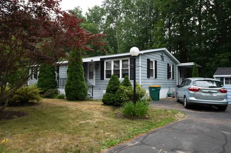2 N Fuchsia Drive Rochester NH 03867