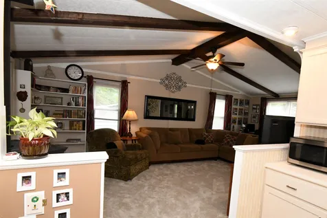 2 N Fuchsia Drive Rochester NH 03867