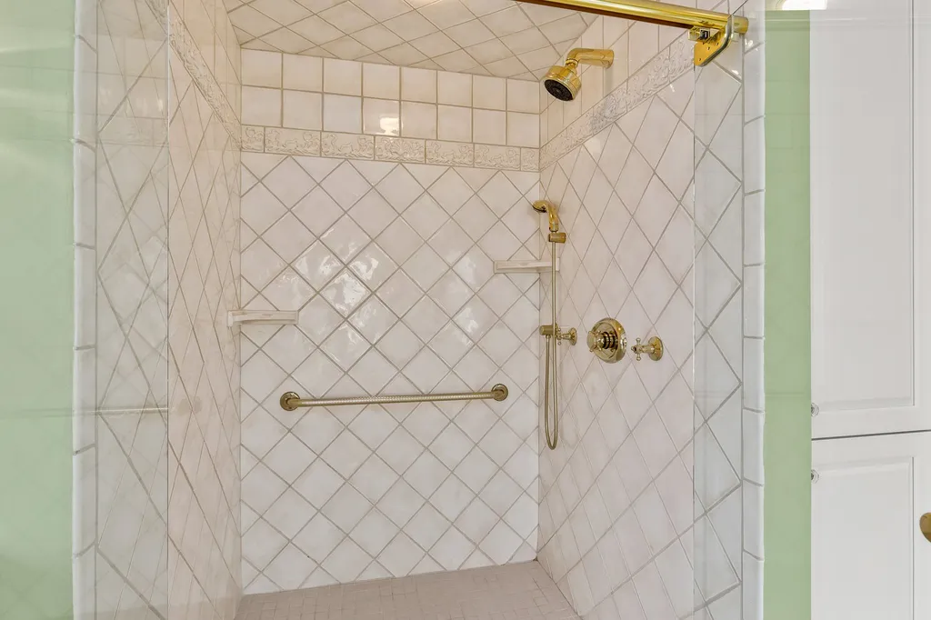 32 Porter Street Portsmouth NH 03801
