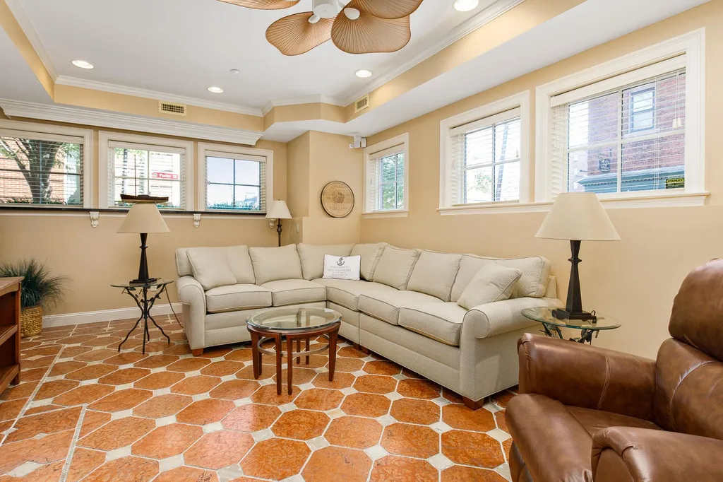 32 Porter Street Portsmouth NH 03801