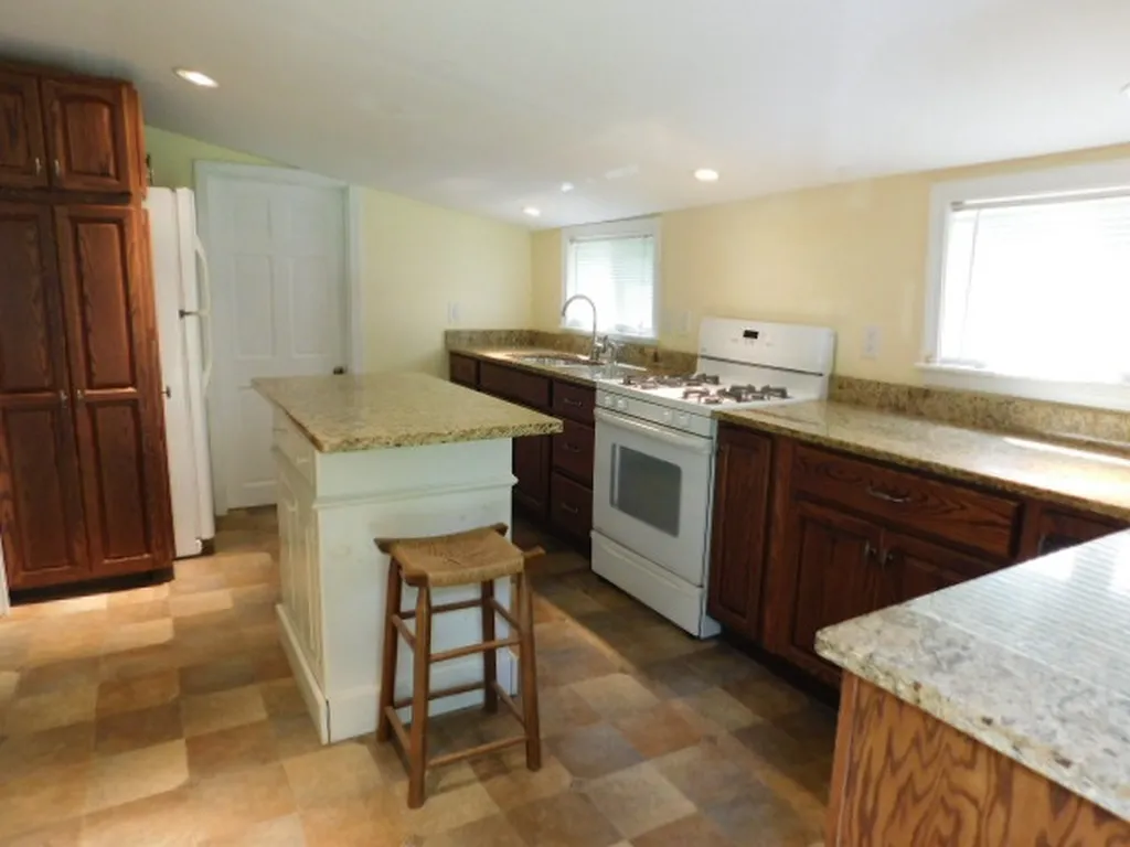 17 Oliver Road Marlborough NH 03455