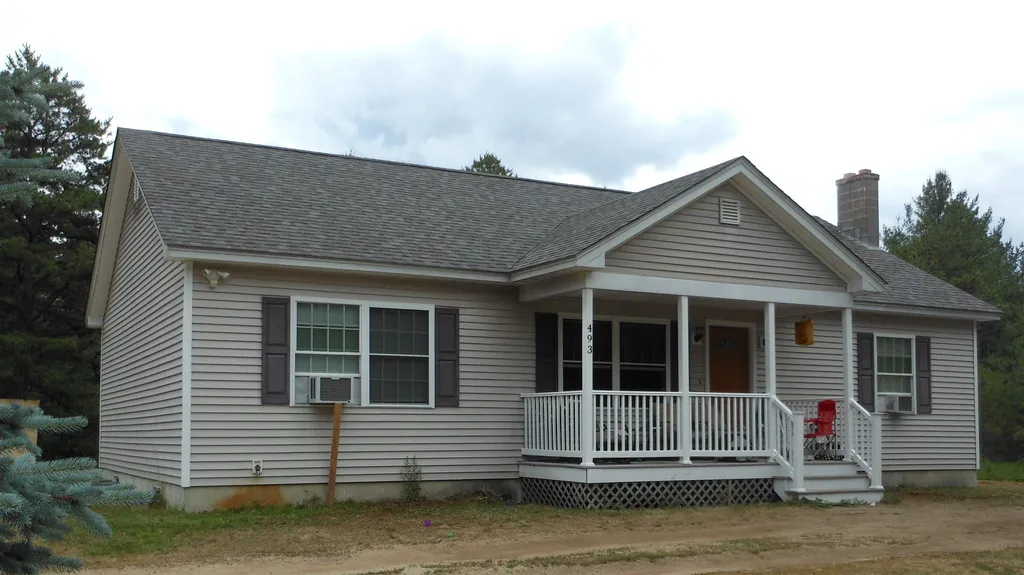 493 Silver Pine Lane Tamworth NH 03886