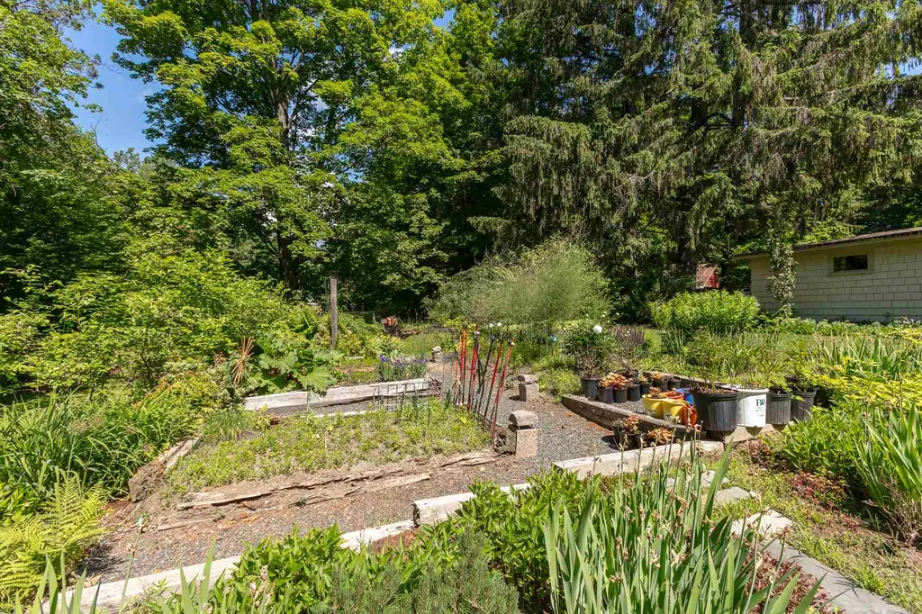 170 Barberry Hill Road Woodstock VT 05091