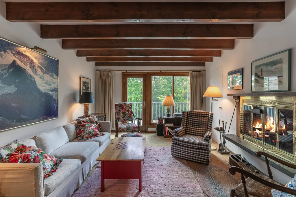 4 Black Birch Road Winhall VT 05340