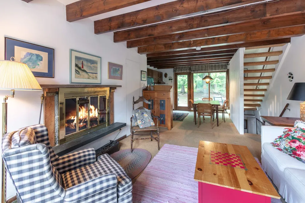 4 Black Birch Road Winhall VT 05340