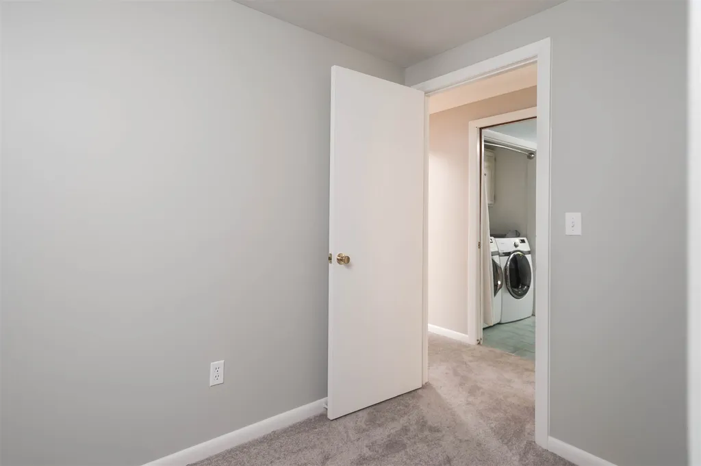5 Lamprey Lane Lee NH 03861