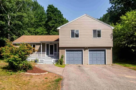 5 Lamprey Lane Lee NH 03861