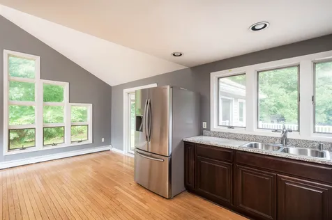5 Lamprey Lane Lee NH 03861