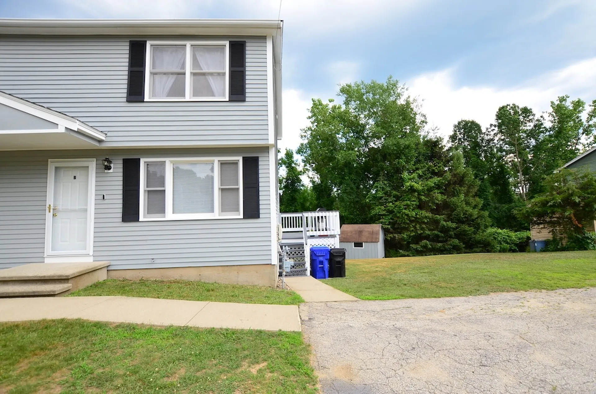 146b Barretts Hill Road Hudson NH 03051
