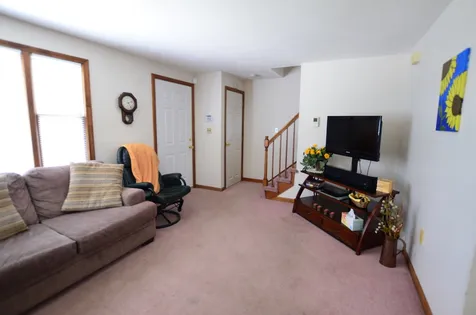 146b Barretts Hill Road Hudson NH 03051