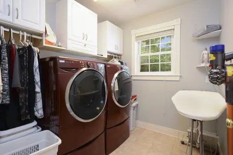 56 Ridge Road Concord NH 03301