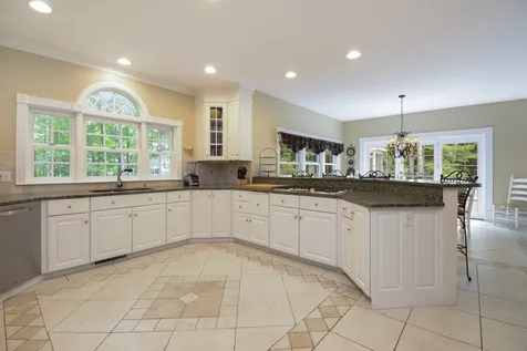 56 Ridge Road Concord NH 03301
